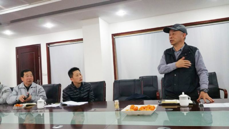 臺灣千島精密工業股份有限公司董事長王松筠董事長對千鴻公司的戰略定位及發展方向給予了明確的闡述。